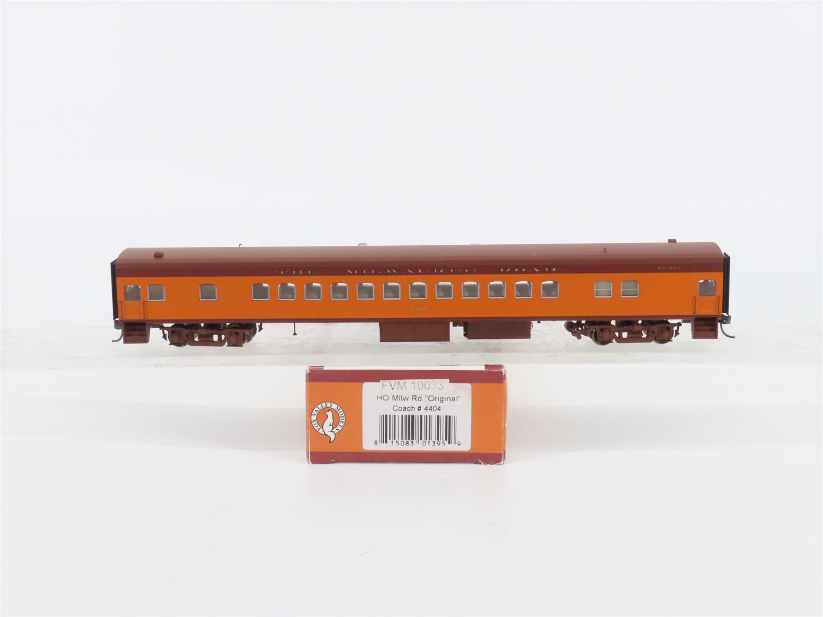 HO Scale Fox Valley Models FVM 10033 MILW Hiawatha Coach Passenger #4404