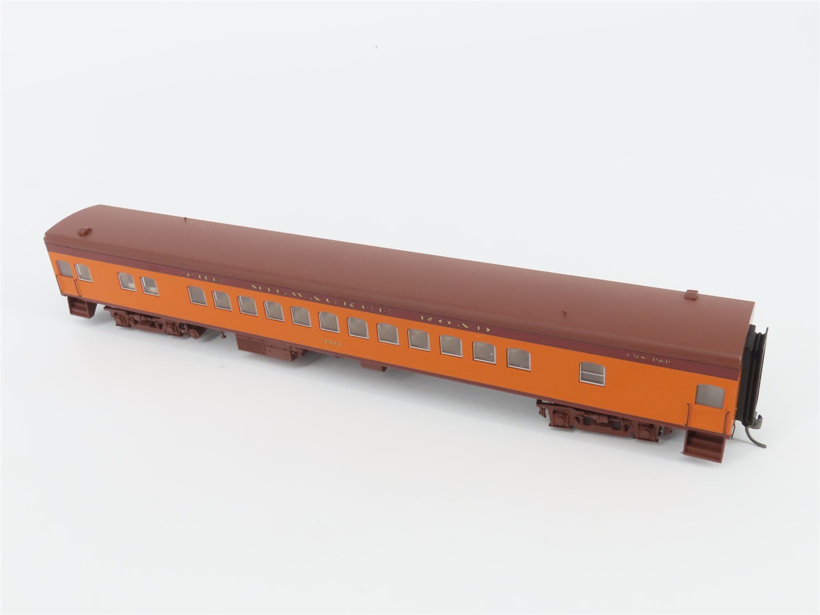 HO Scale Fox Valley Models FVM 10033 MILW Hiawatha Coach Passenger #4404