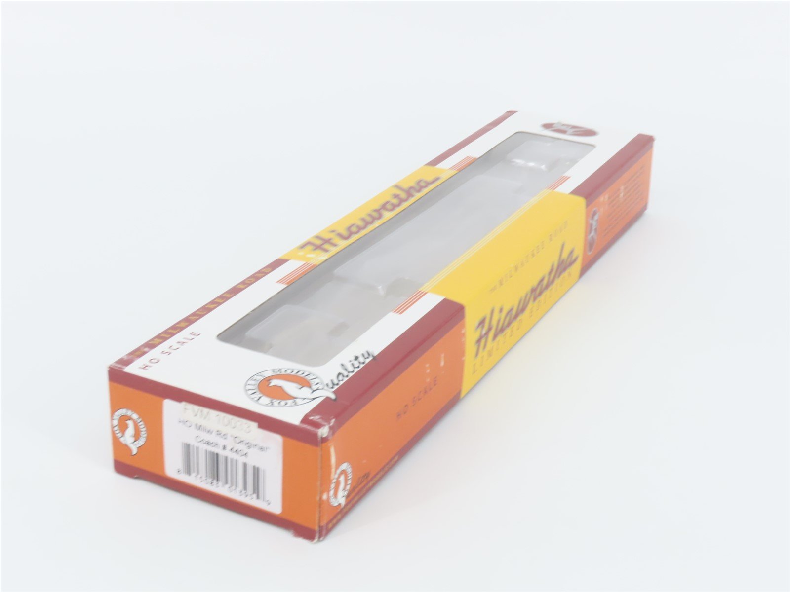 HO Scale Fox Valley Models FVM 10033 MILW Hiawatha Coach Passenger #4404