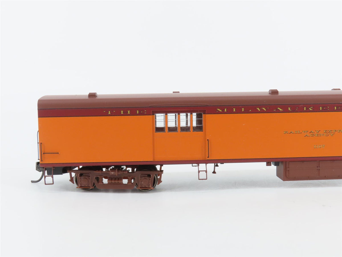 HO Scale Fox Valley Models FVM 10081 MILW Hiawatha Baggage Passenger #107