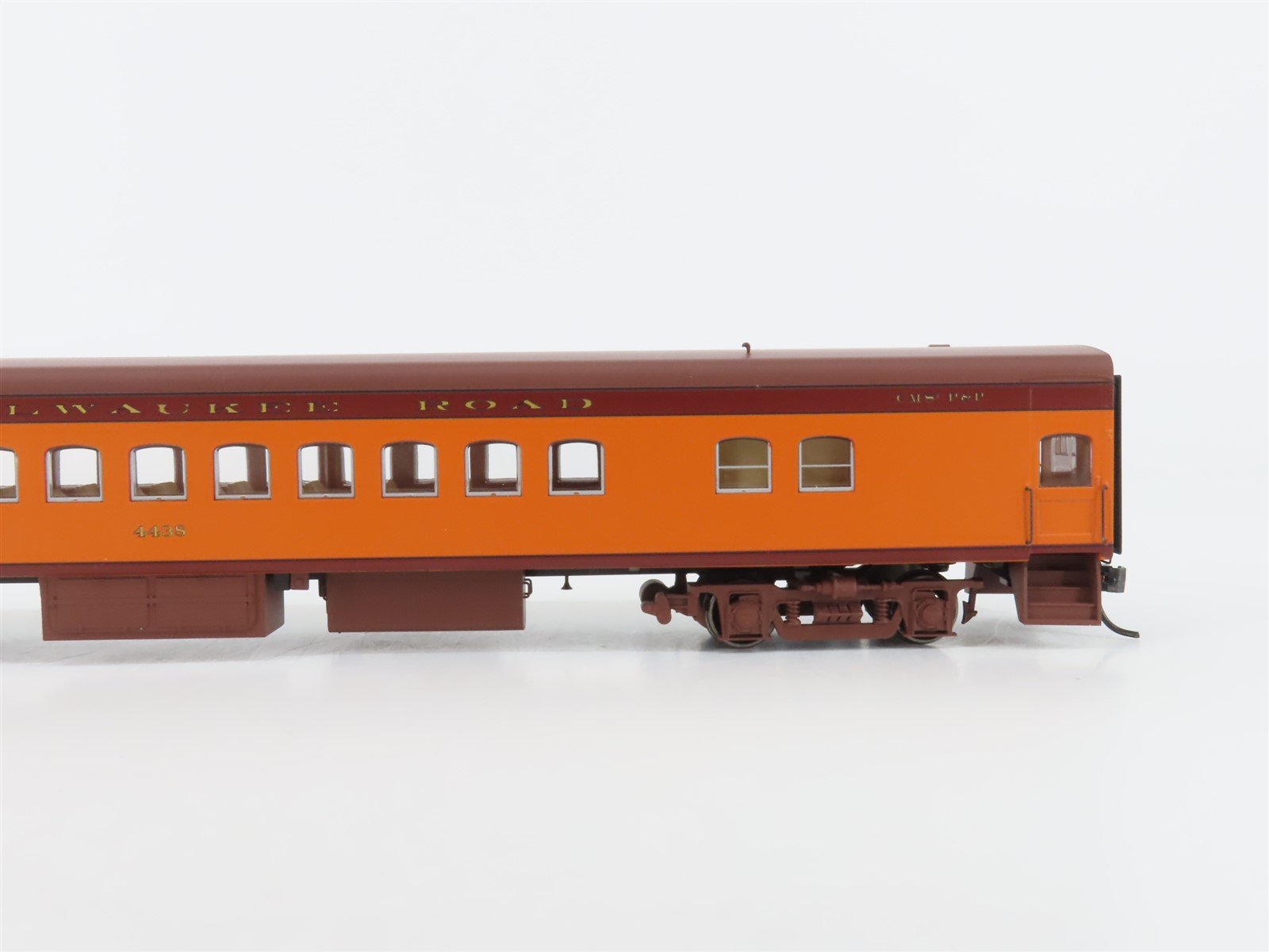 HO Scale Fox Valley Models FVM 10035 MILW Hiawatha Coach Passenger #4438