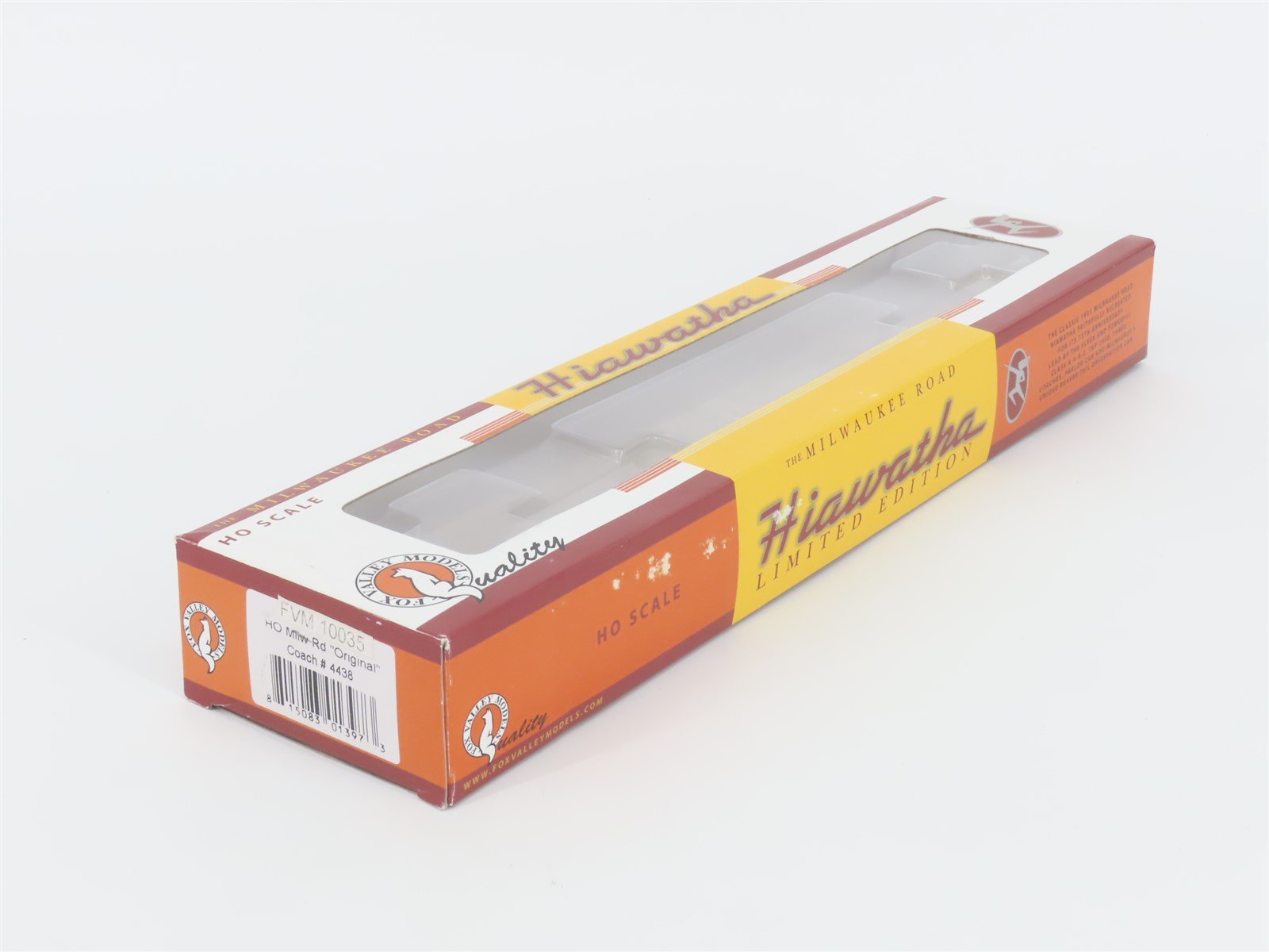 HO Scale Fox Valley Models FVM 10035 MILW Hiawatha Coach Passenger #4438