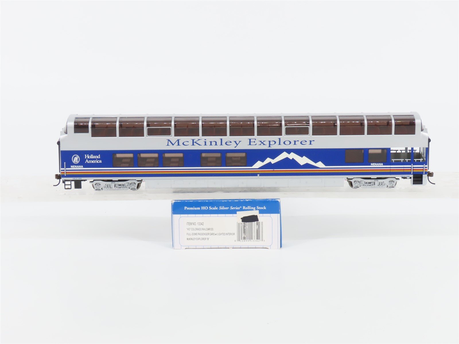 HO Bachmann Silver 13342 HALX McKinley "Nenana" Explorer Full Dome Passenger