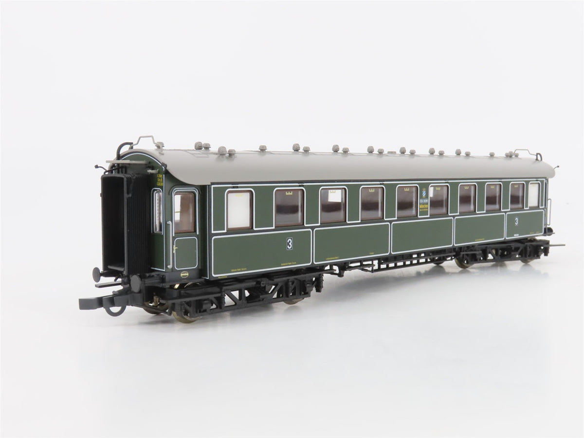 HO Scale Roco 45582 K.Bay.Sts. B Bavarian Coach 3 Class Passenger Car