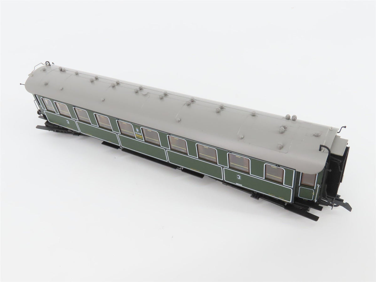 HO Scale Roco 45582 K.Bay.Sts. B Bavarian Coach 3 Class Passenger Car