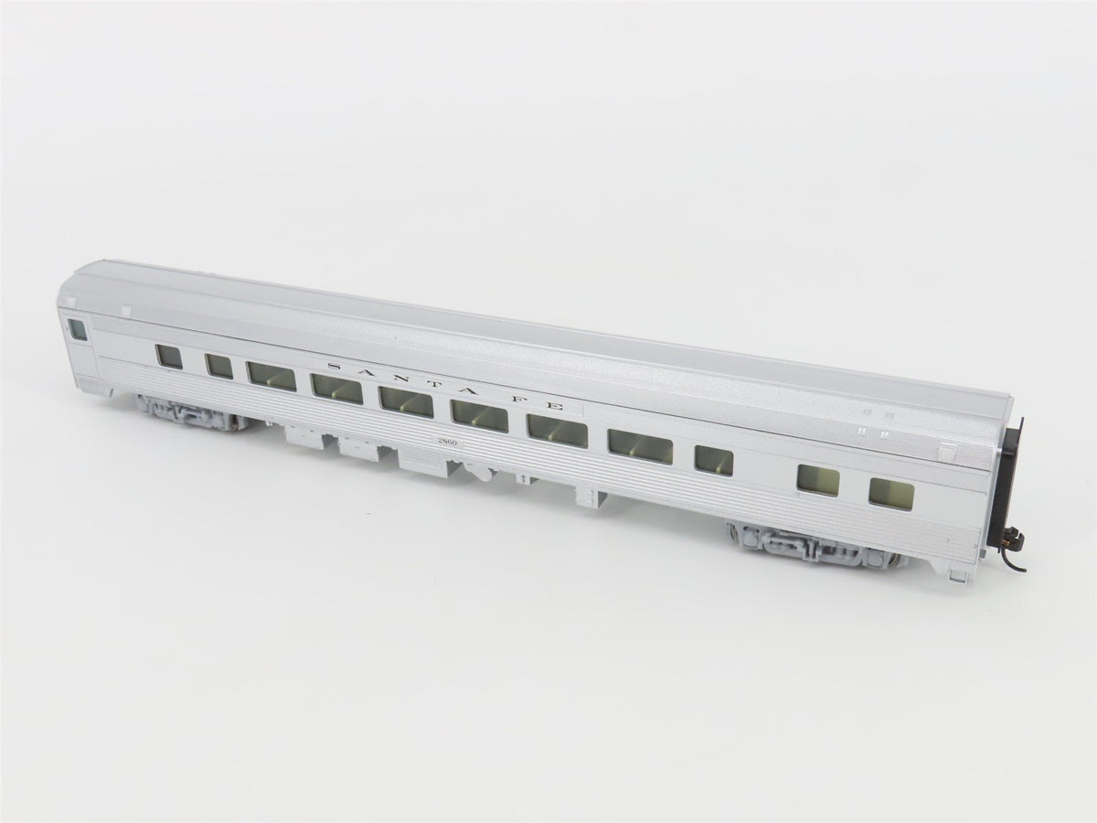 HO Walthers Mainline 910-30002 ATSF Santa Fe 85&#39; Budd Coach Passenger Car #2860