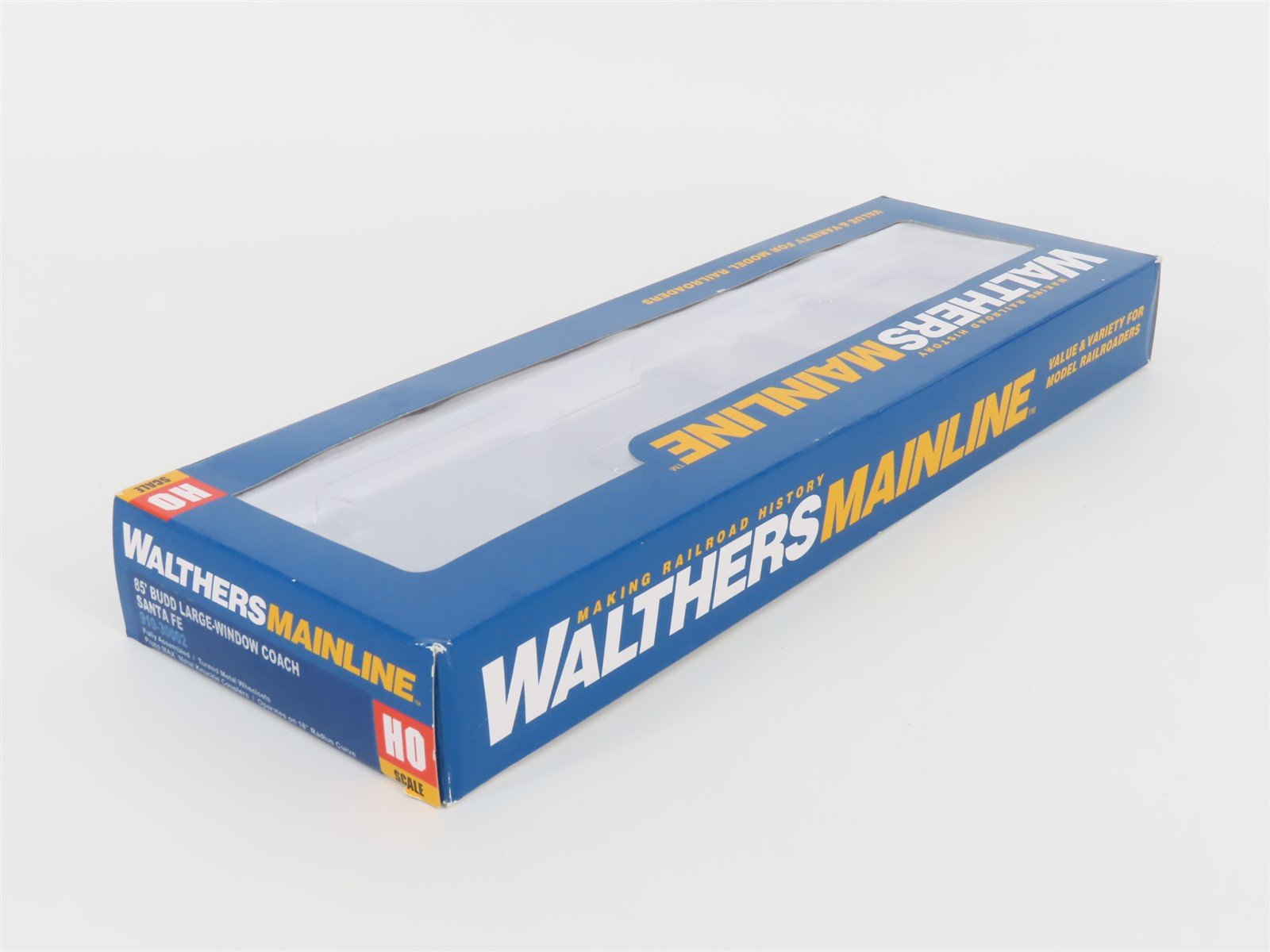 HO Walthers Mainline 910-30002 ATSF Santa Fe 85' Budd Coach Passenger Car #2860