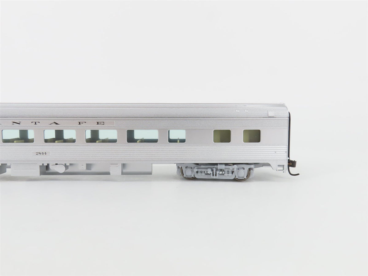 HO Walthers Mainline 910-30002 ATSF Santa Fe 85&#39; Budd Coach Passenger Car #2844