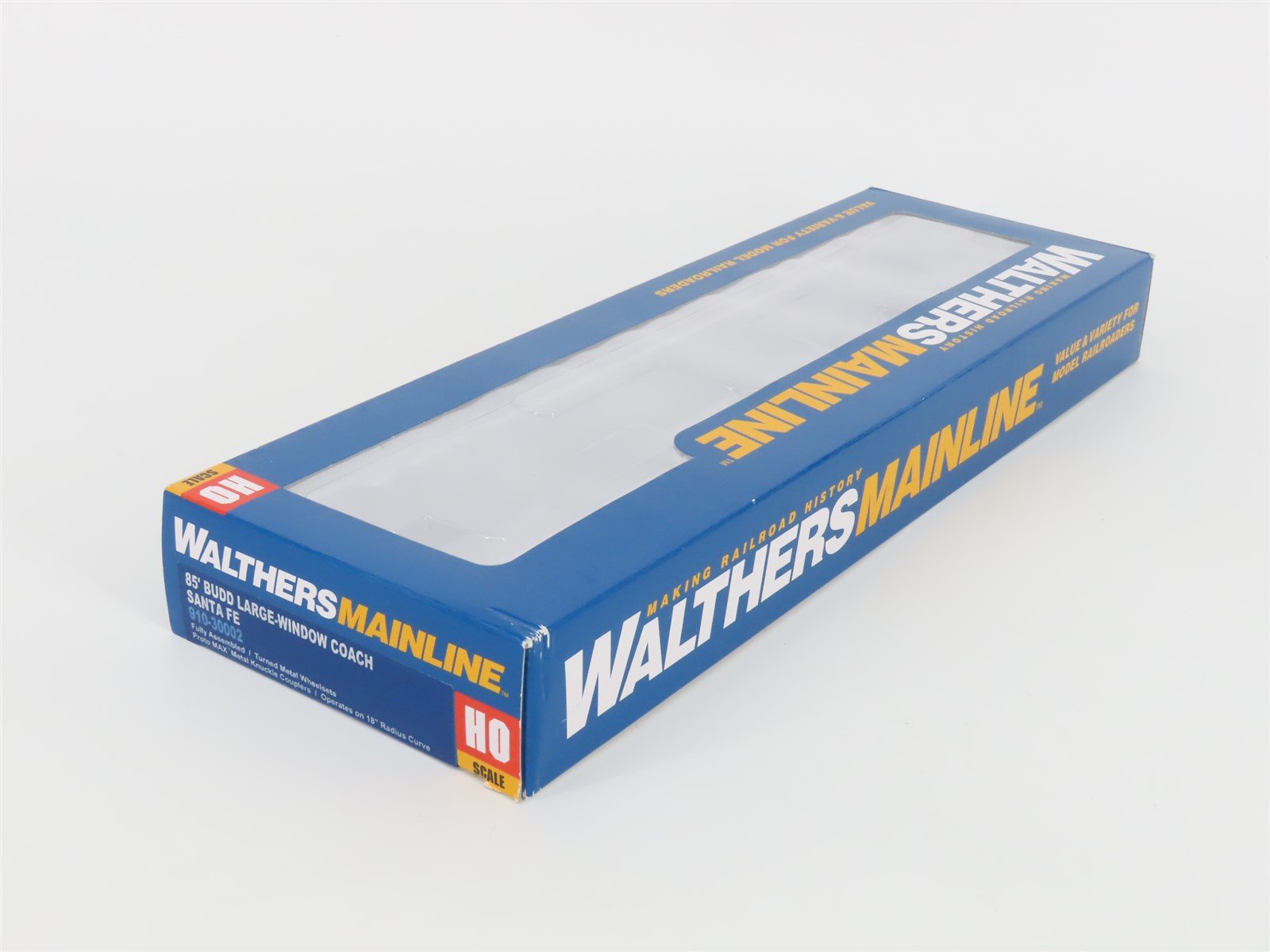 HO Walthers Mainline 910-30002 ATSF Santa Fe 85' Budd Coach Passenger Car #2824