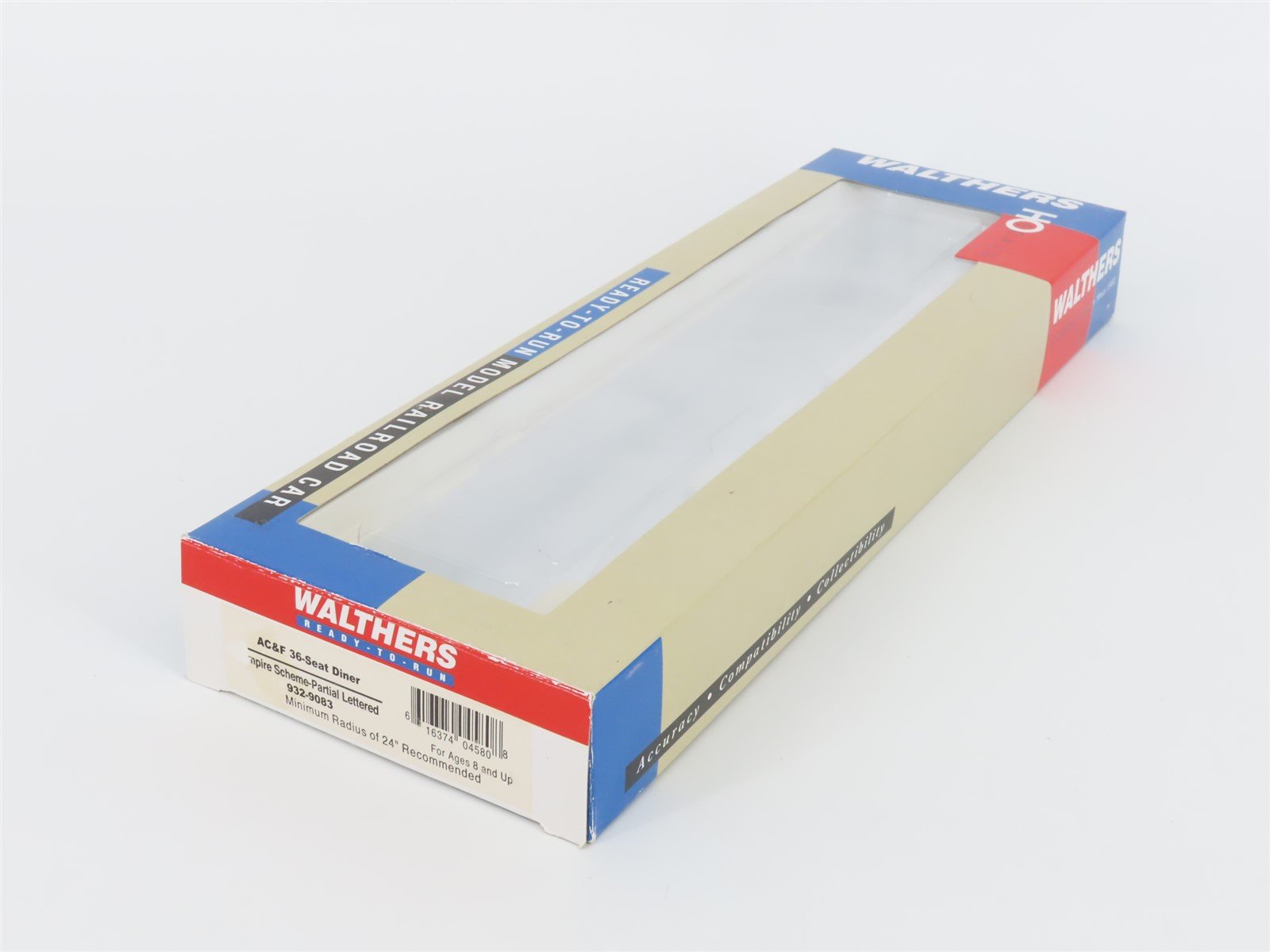 HO Walthers 932-9083 GN Empire Builder AC&F 36 Seat Diner Passenger Car