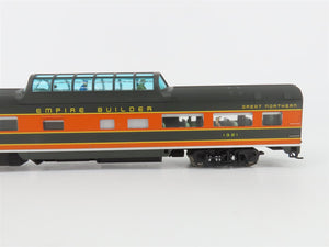 HO Walthers 932-9039 GN Empire Builder Budd 48 Seat Vista Dome Coach Passenger