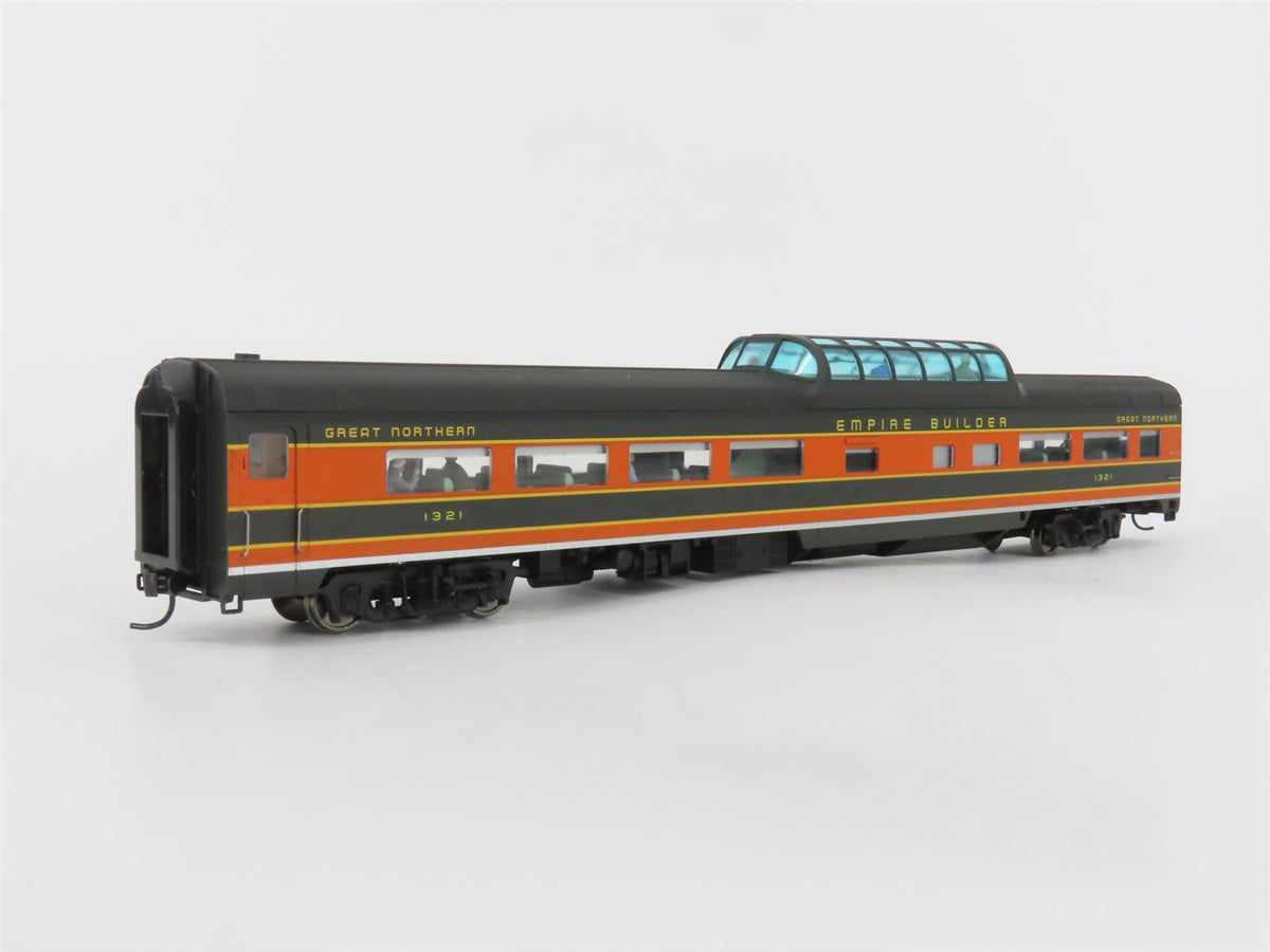 HO Walthers 932-9039 GN Empire Builder Budd 48 Seat Vista Dome Coach Passenger