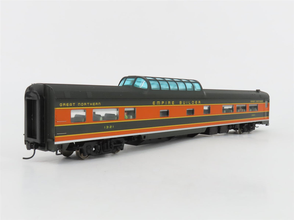 HO Walthers 932-9039 GN Empire Builder Budd 48 Seat Vista Dome Coach Passenger