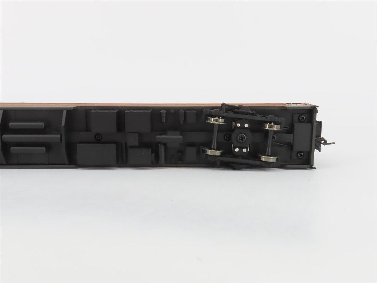 HO Walthers 932-9039 GN Empire Builder Budd 48 Seat Vista Dome Coach Passenger