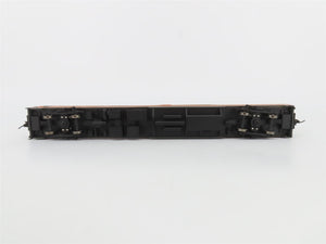 HO Walthers 932-9039 GN Empire Builder Budd 48 Seat Vista Dome Coach Passenger