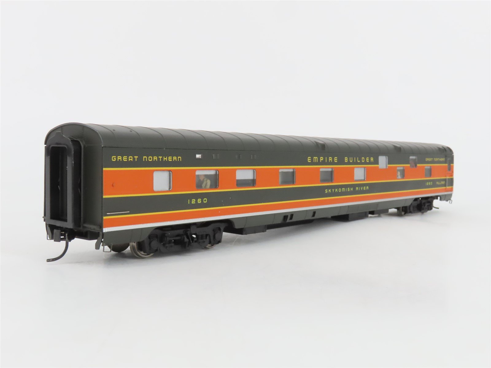 HO Walthers 932-9033 River Series GN Empire Builder 7-4-3-1 Sleeper Passenger
