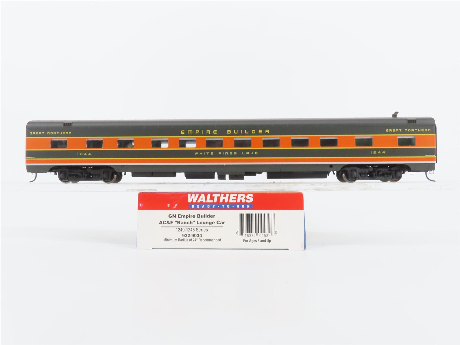 HO Walthers 932-9034 GN Empire Builder AC&F "Ranch" Lounge Passenger Car #1244