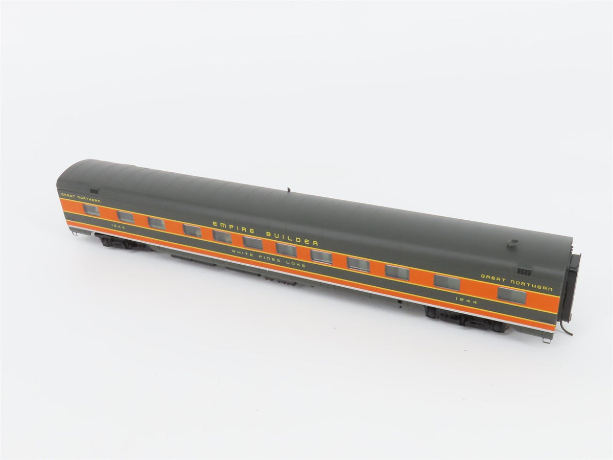 HO Walthers 932-9034 GN Empire Builder AC&amp;F &quot;Ranch&quot; Lounge Passenger Car #1244