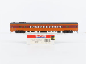 HO Walthers 932-9208 MILW Milwaukee Rd Twin Cities Hiawatha Coach Passenger #513
