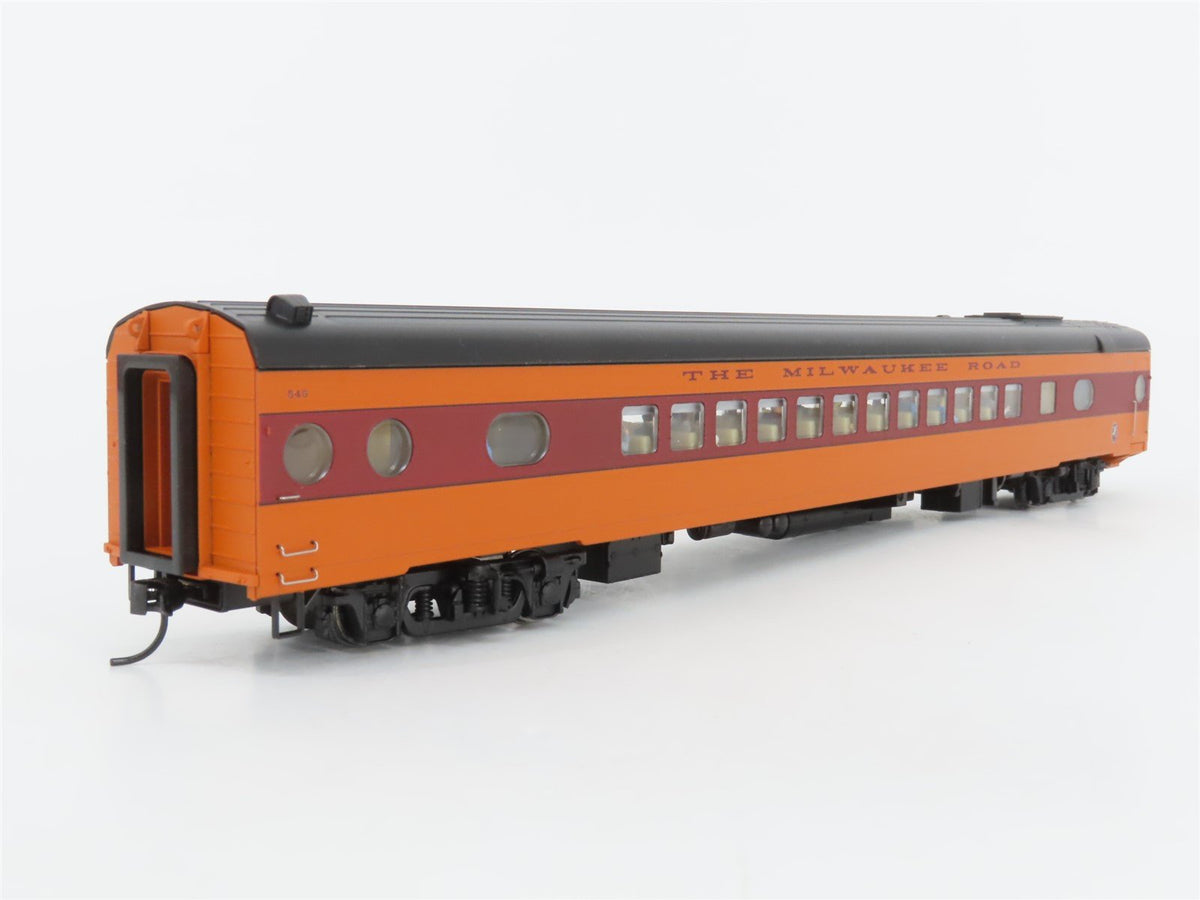 HO Walthers 932-9208 MILW Milwaukee Rd Twin Cities Hiawatha Coach Passenger #545