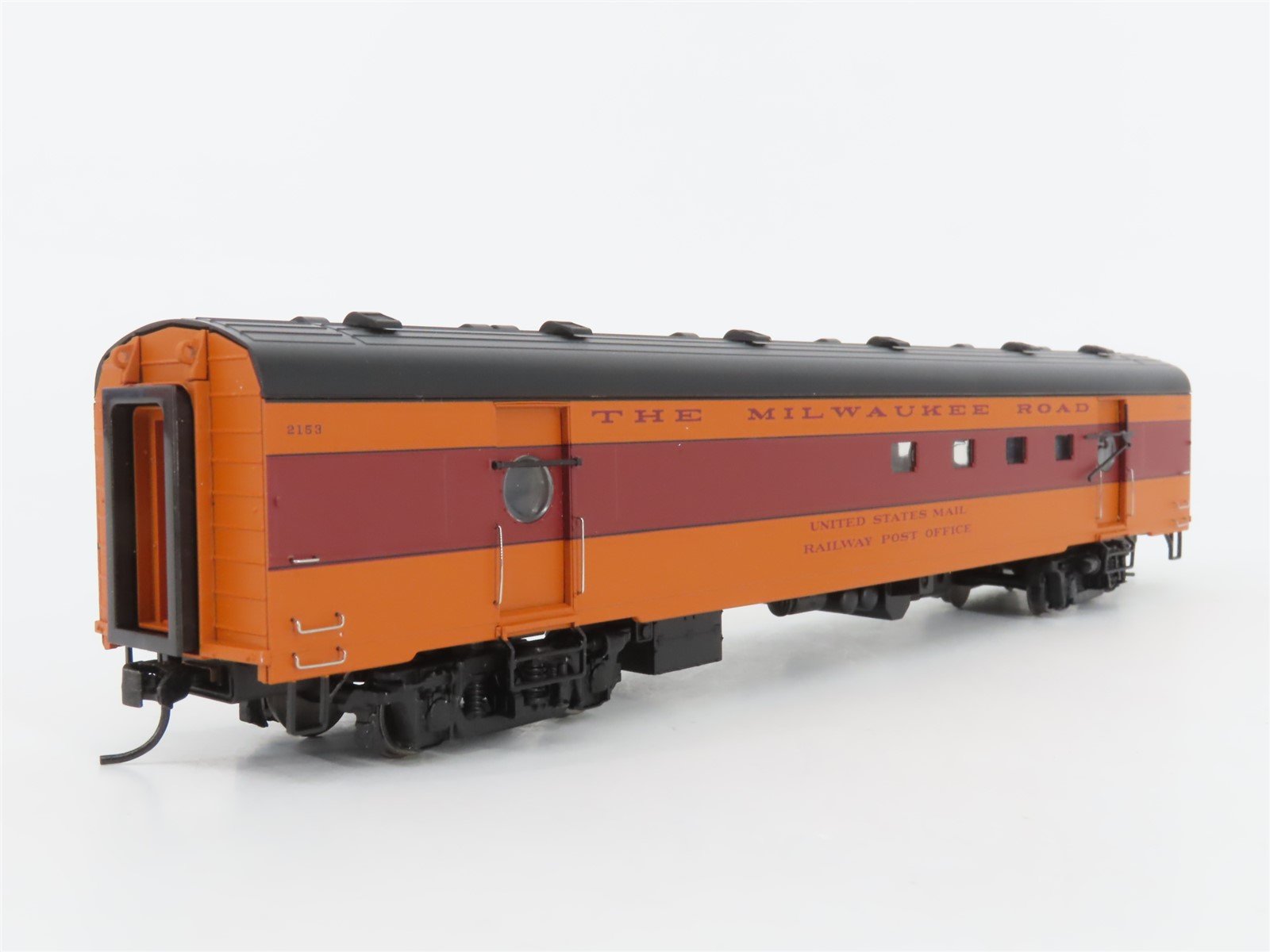 HO Walthers 932-9201 MILW Milwaukee Rd 1955 Twin Cities Hiawatha RPO Passenger