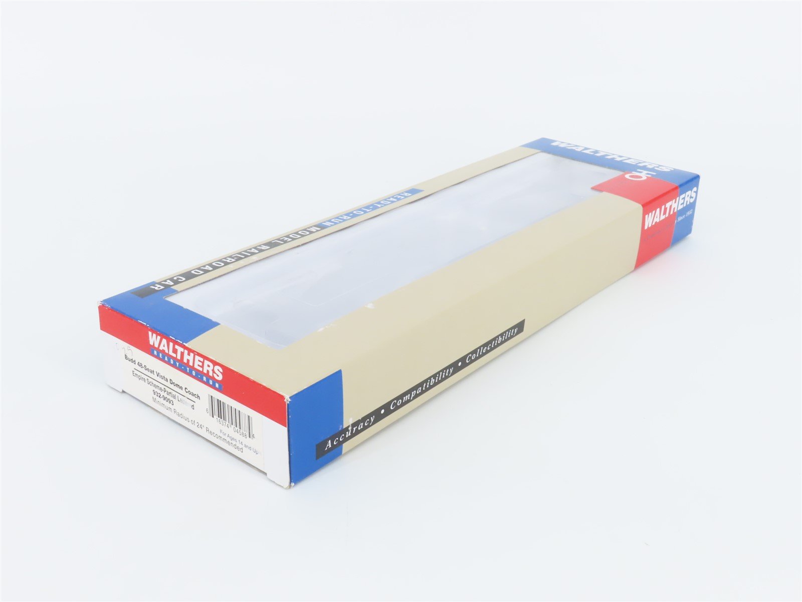 HO Walthers 932-9093 GN Empire Builder Budd Vista Dome Coach Passenger #1320