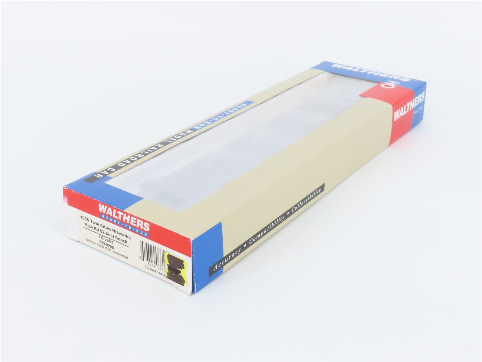 HO Walthers 932-9208 MILW Milwaukee Rd Twin Cities Hiawatha Coach Passenger #506