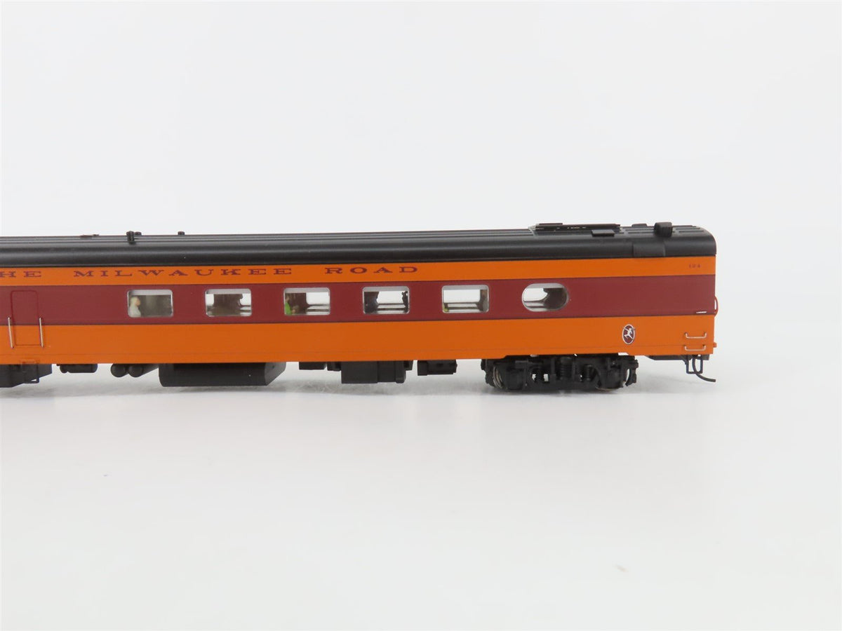 HO Walthers 932-9203 MILW Twin Cities Hiawatha 48 Seat Diner Passenger #124