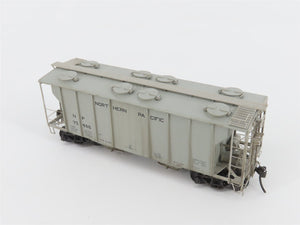 HO Kadee 8011 NP Northern Pacific 2 Bay Covered Hopper Custom Weathered #75446
