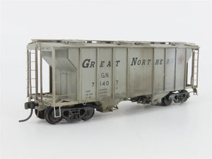 HO Kadee 8014 GN Great Northern 2 Bay Covered Hopper Custom Weathered #71407
