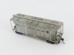HO Kadee 8014 GN Great Northern 2 Bay Covered Hopper Custom Weathered #71407