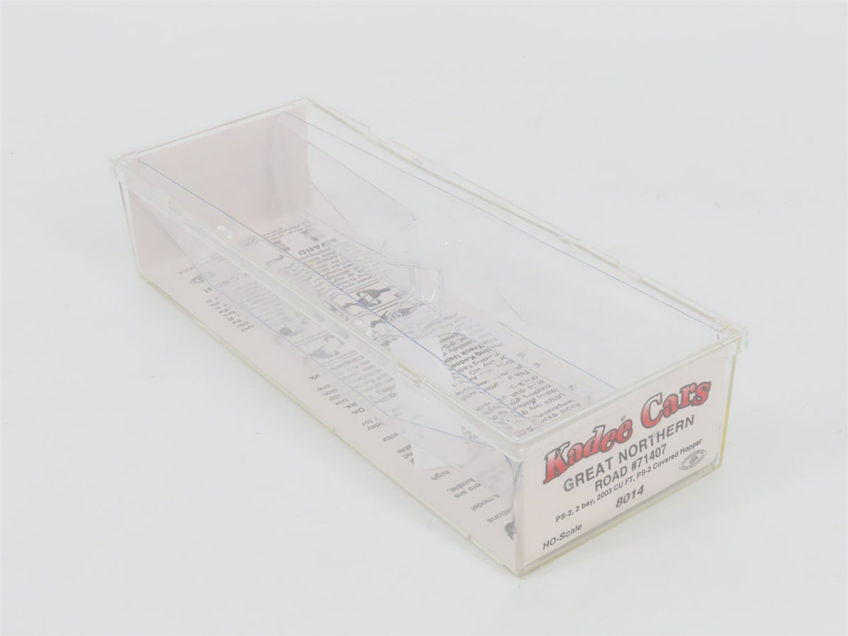 HO Kadee 8014 GN Great Northern 2 Bay Covered Hopper Custom Weathered #71407