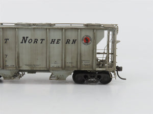 HO Kadee 8014 GN Great Northern 2 Bay Covered Hopper Custom Weathered #71407