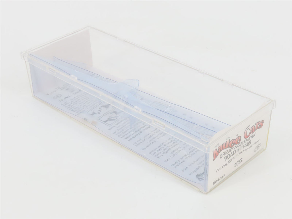 HO Kadee 8022 GN Great Northern 2 Bay Covered Hopper Custom Weathered #7146
