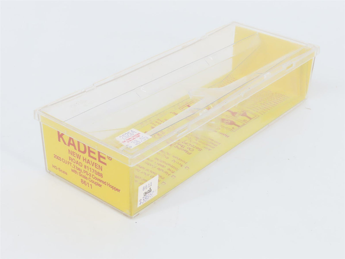 HO Scale Kadee 8611 NH New Haven 2 Bay Covered Hopper Custom Weathered #117080