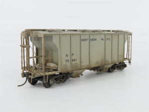 HO Kadee 8011 NP Northern Pacific 2 Bay Covered Hopper Custom Weathered #75441