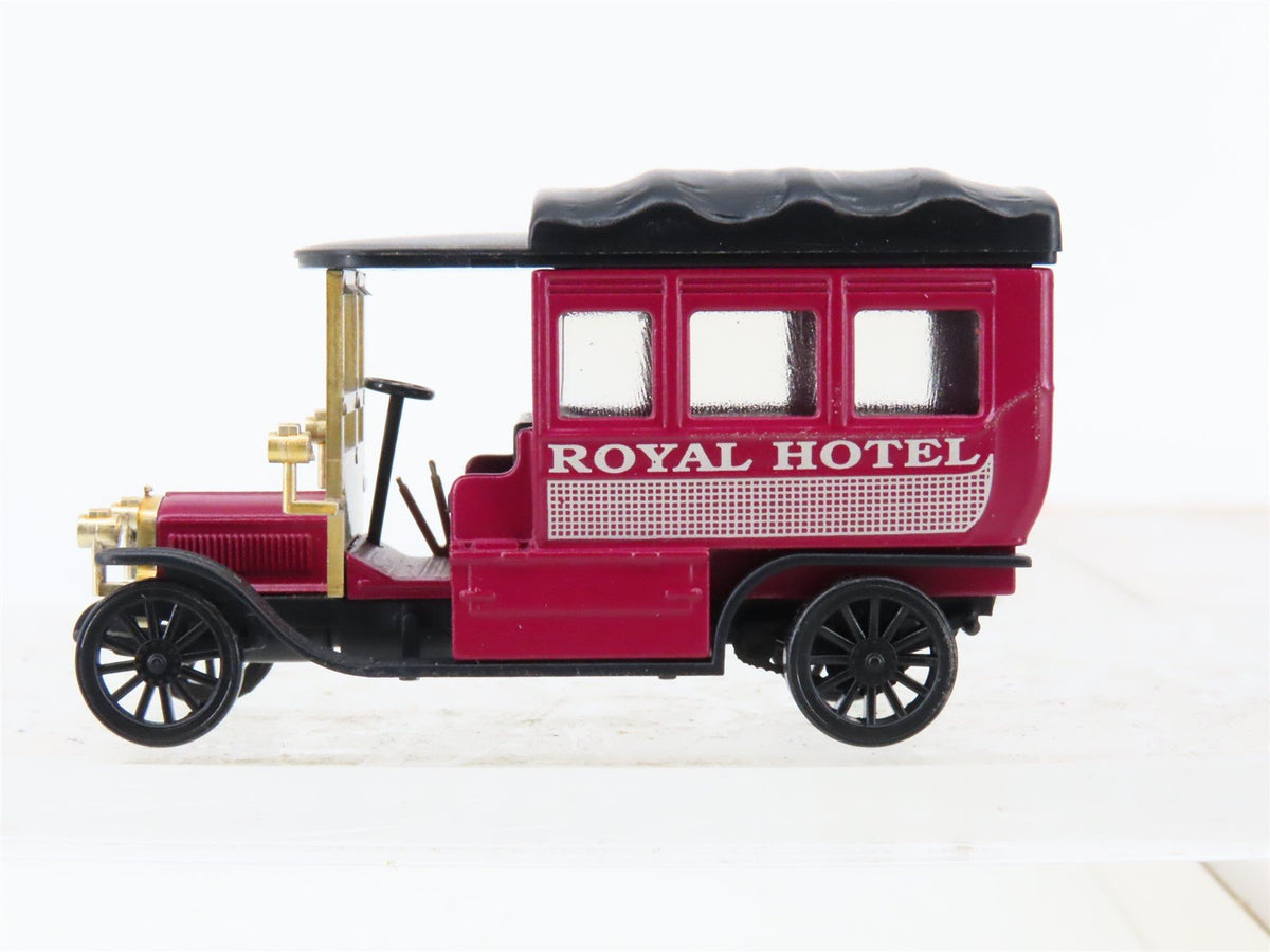 HO 1:87 Scale Marklin 1885 Die-Cast Old Timer Delivery Trucks Set of 3