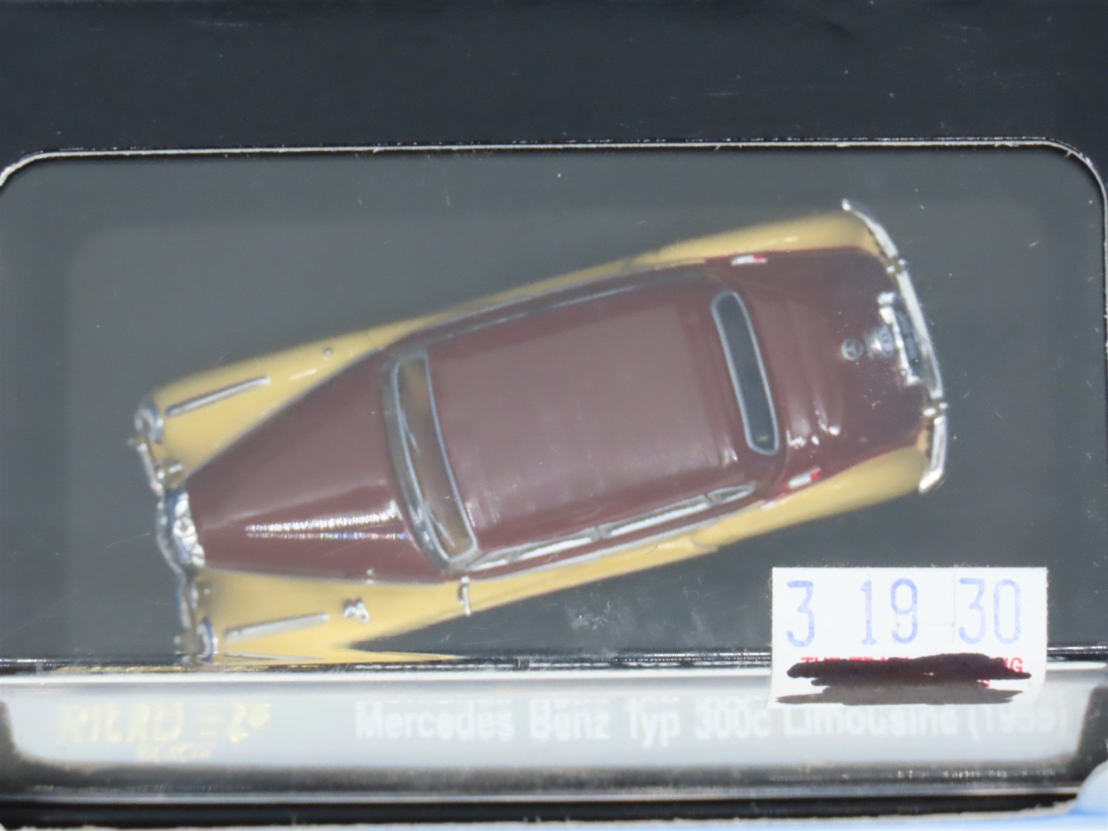 HO 1:87 Scale Ricko 38477 Die-Cast Mercedes-Benz Typ 300c Limousine 1955