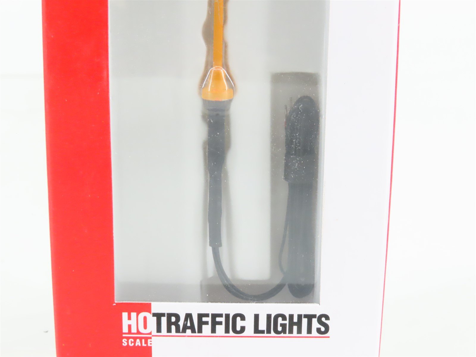 HO 1/87 Scale Walthers Cornerstone 933-2300 Single-Sided Traffic Light