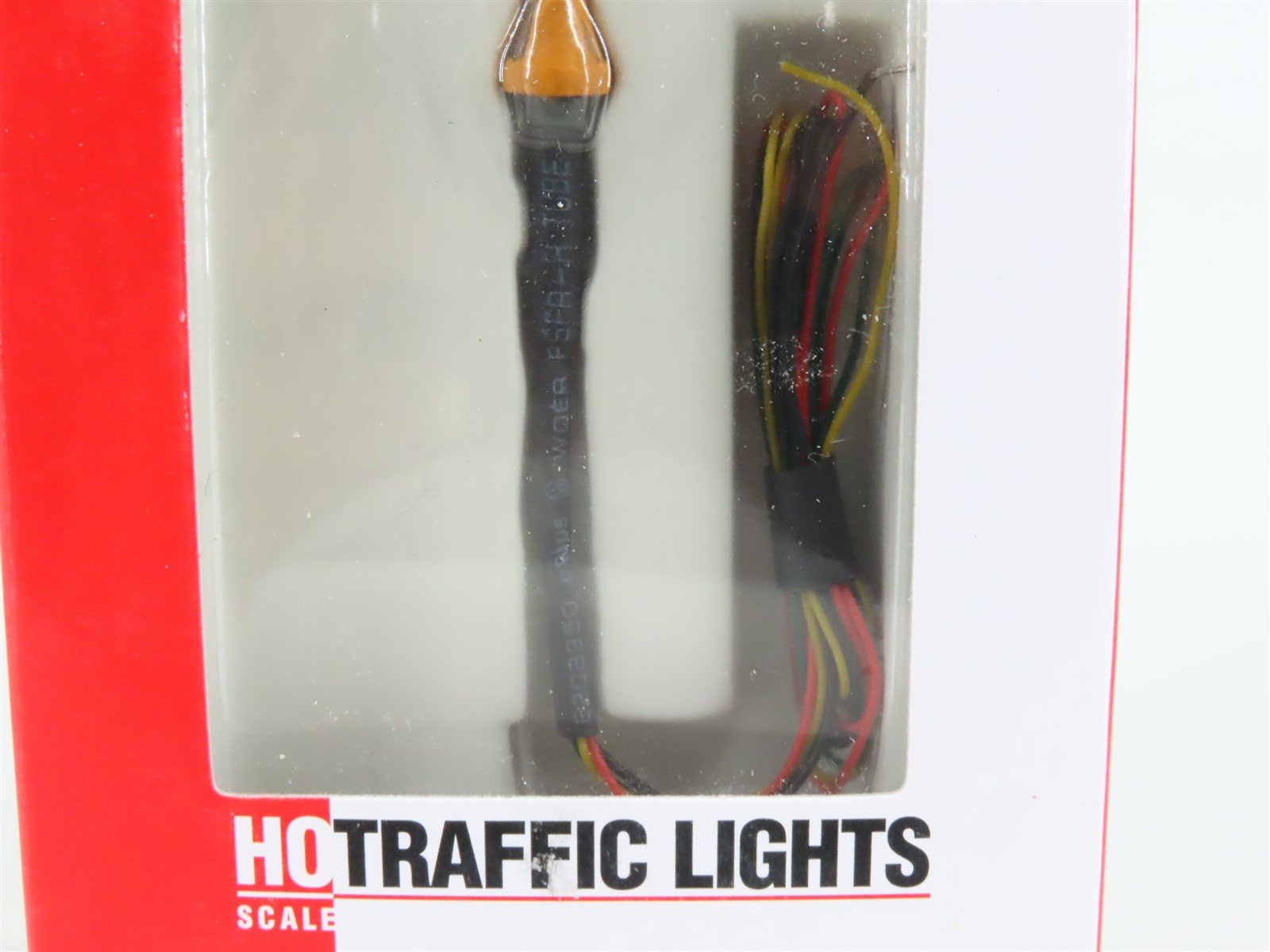 HO 1/87 Scale Walthers Cornerstone 933-2300 Single-Sided Traffic Light