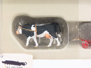 HO 1/87 Preiser 30443 Reaper Harvesting Machine Drawn by Two Oxen w/ Figure