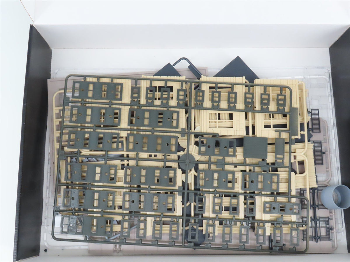 HO 1/87 Scale Bachmann Spectrum Kit #88002 Cityscenes Ambassador Hotel