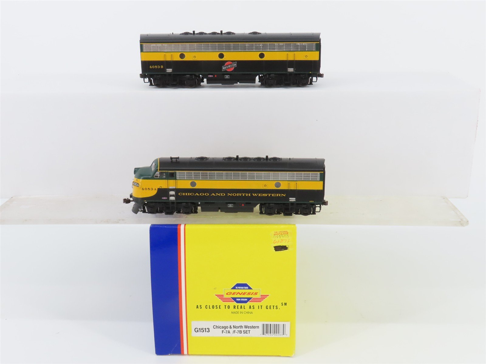 HO Scale Athearn Genesis G1513 CNW Chicago Northwestern F7 A/B Diesel Loco Set