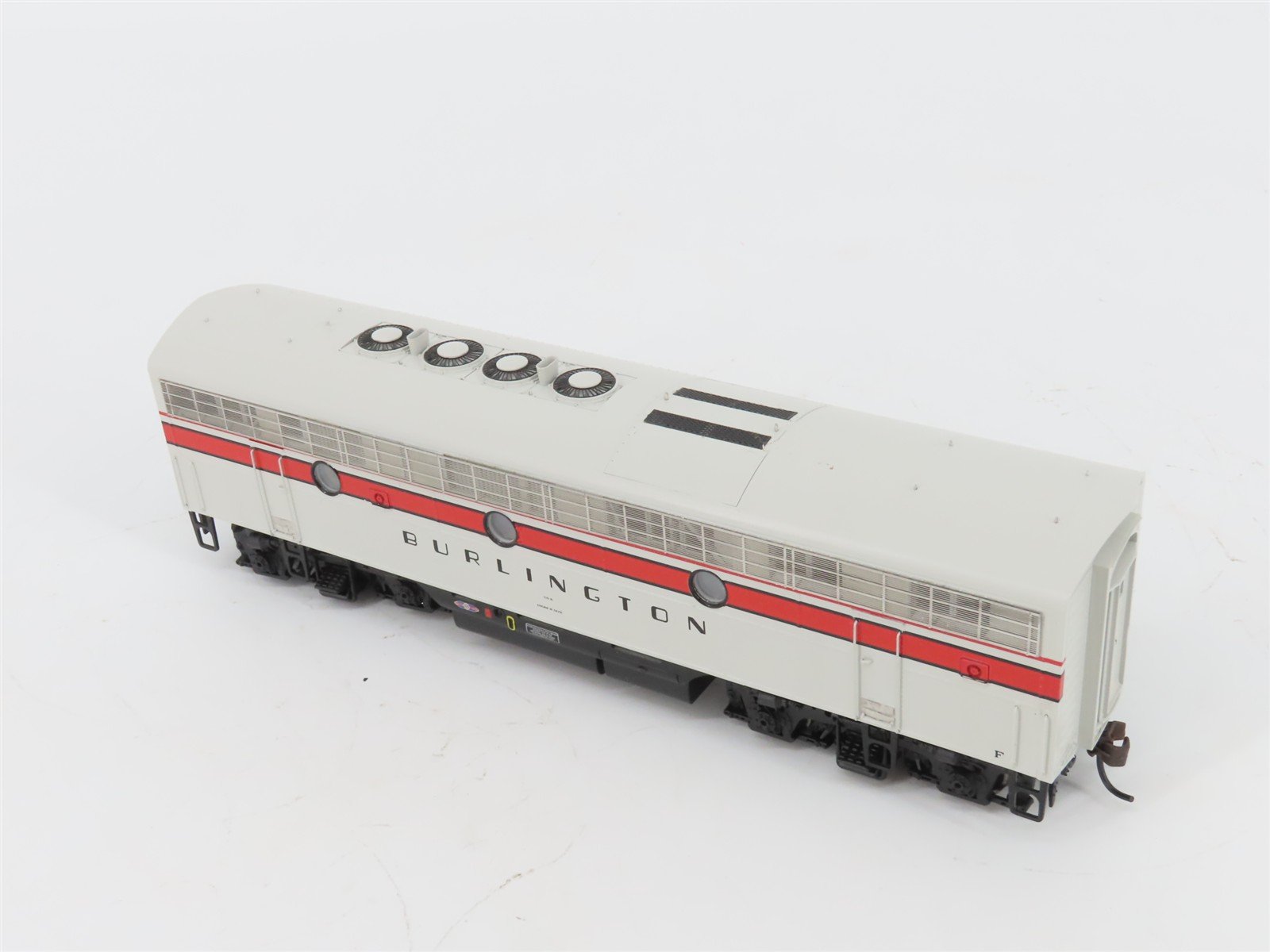 HO Scale Athearn Genesis G2506 CBQ Burlington F3 A/B Diesel Locomotive Set