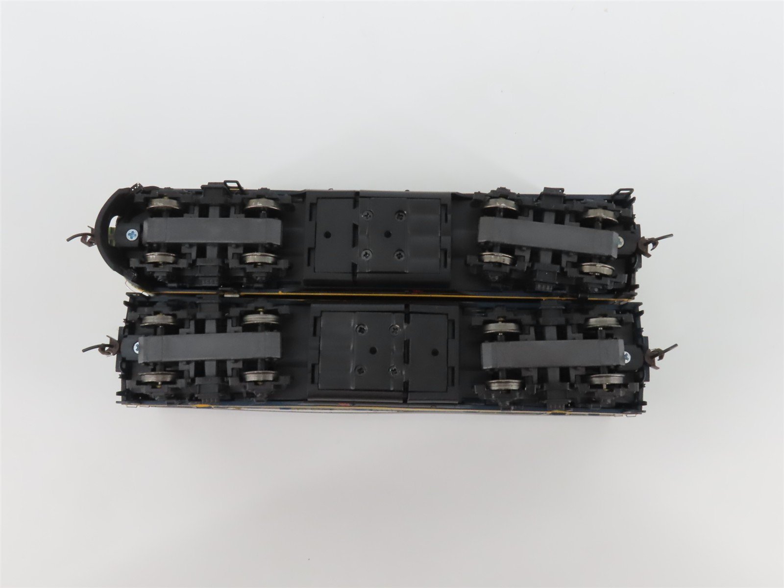 HO Scale Athearn Genesis 0G2502A ATSF Santa Fe F3 A/B Diesel Locomotive Set