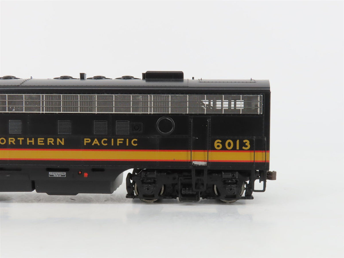 HO Scale Athearn Genesis G1611 NP Northern Pacific F7 A/B Diesel Loco Set