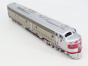 HO Broadway Limited BLI 2356 CB&Q Burlington Route E8A Diesel #9967 - Paragon2