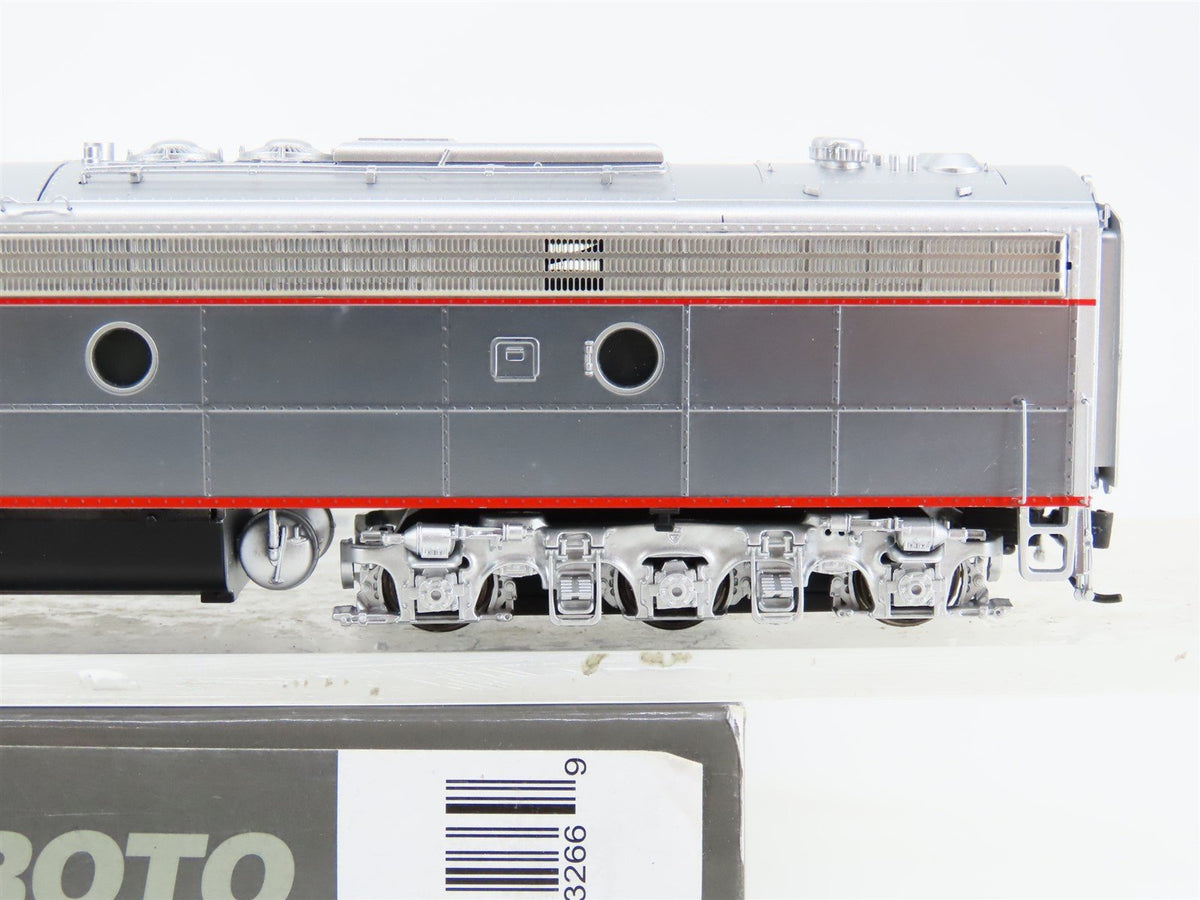 HO Walthers Proto 920-42359 CB&amp;Q Burlington E9A Diesel #9987B w/ DCC &amp; Sound