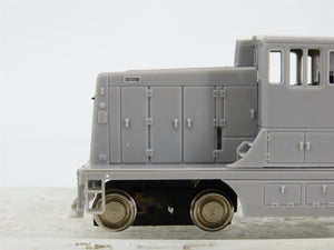 HO Scale Bachmann Spectrum 80001 Undecorated GE 44-Ton Diesel Switcher