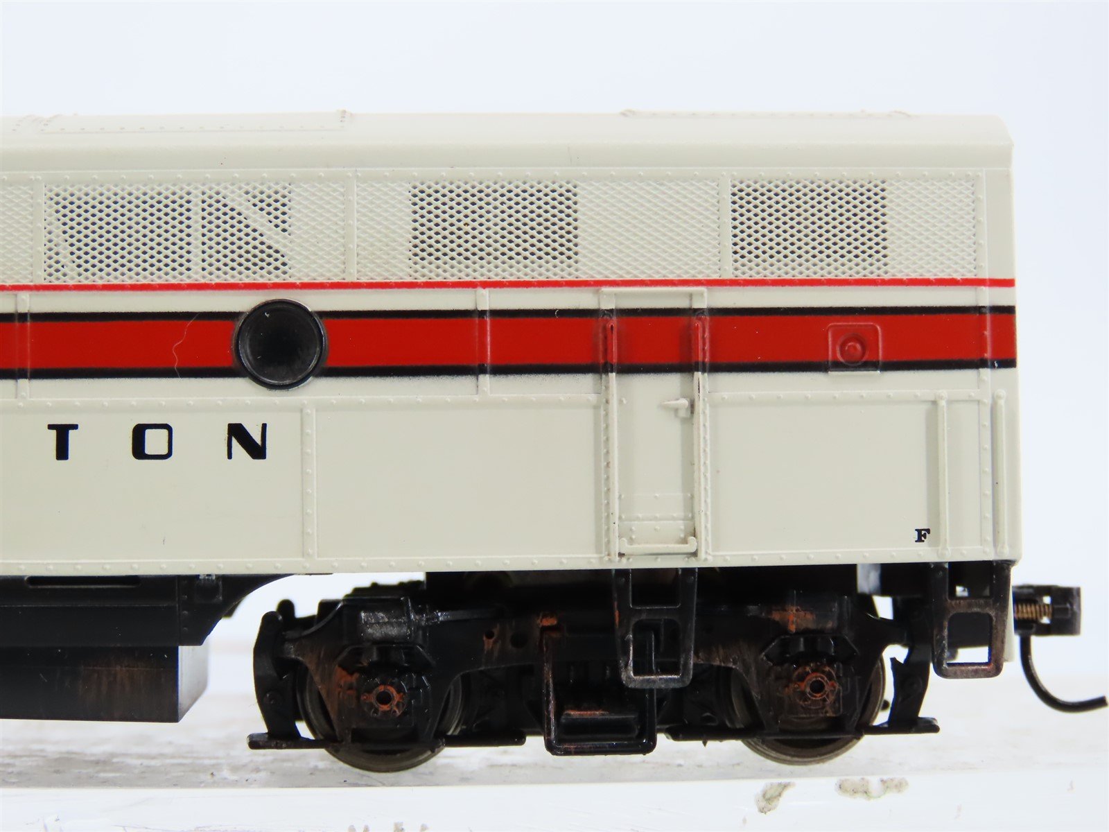HO Proto 1000 23964 CB&Q Burlington Route F3B Diesel #116B - Weathered w/ DCC